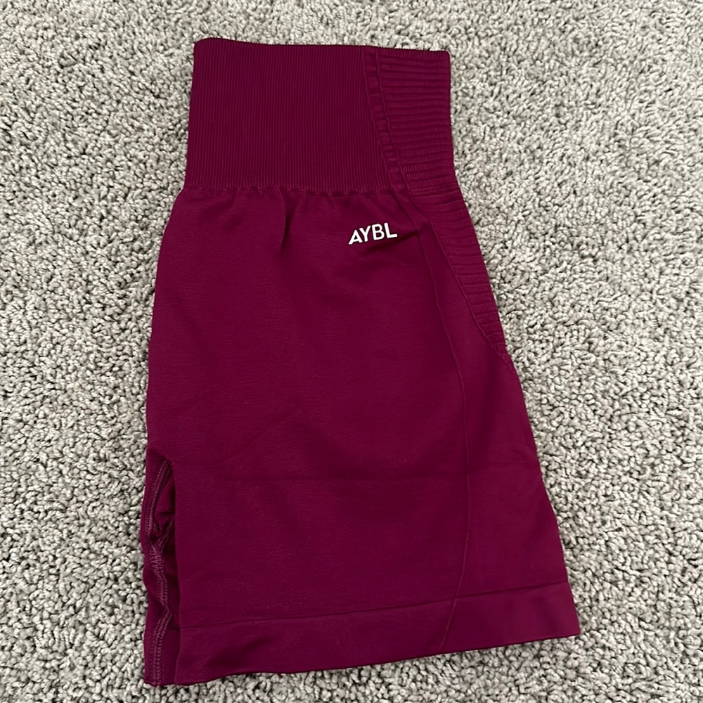 Aybl balance V2 seamless shorts